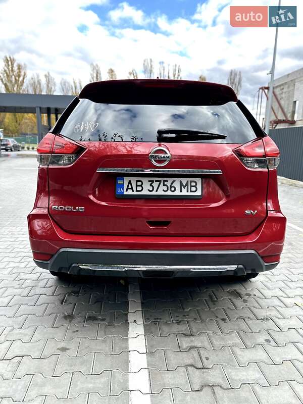 Позашляховик / Кросовер Nissan Rogue 2016 в Вінниці