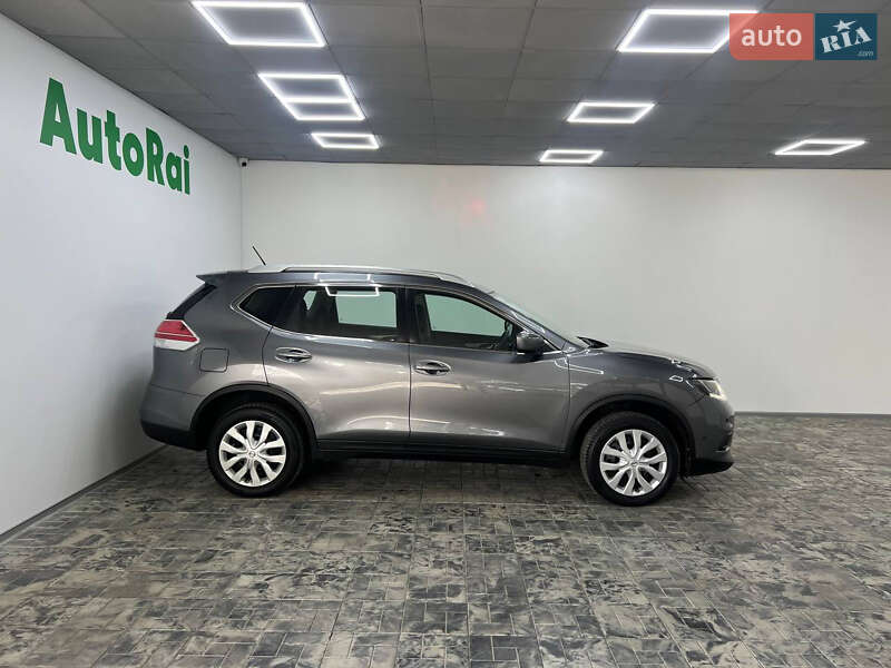 Внедорожник / Кроссовер Nissan Rogue 2016 в Одессе