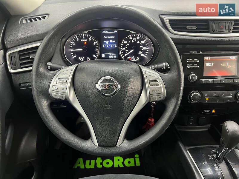 Внедорожник / Кроссовер Nissan Rogue 2016 в Одессе