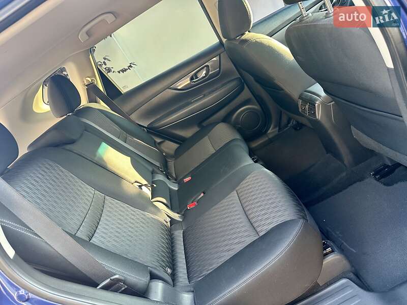 Внедорожник / Кроссовер Nissan Rogue 2017 в Виннице фото 25 Внедорожник / Кроссовер Nissan Rogue 2017 в Виннице