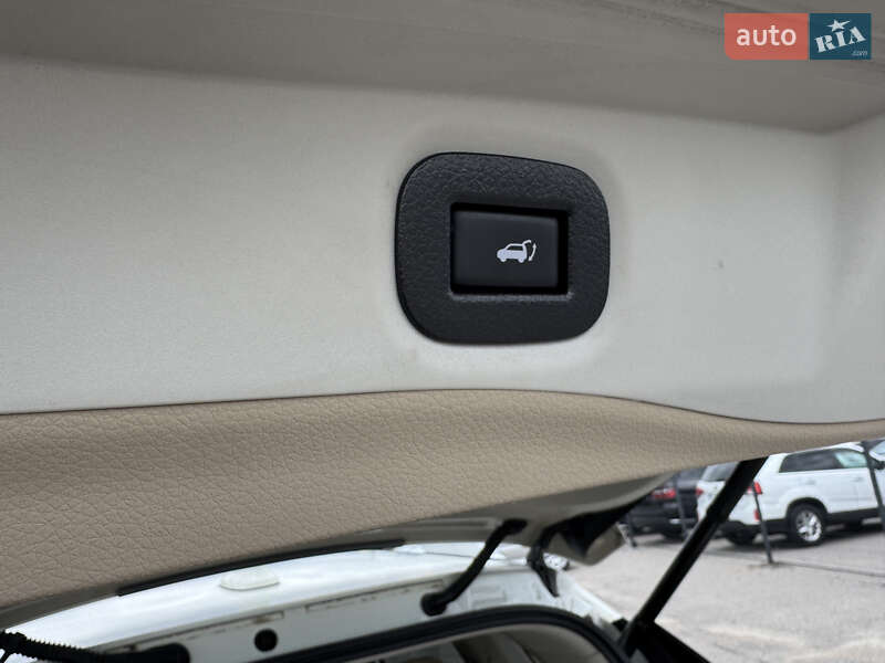 Позашляховик / Кросовер Nissan Rogue 2019 в Білій Церкві