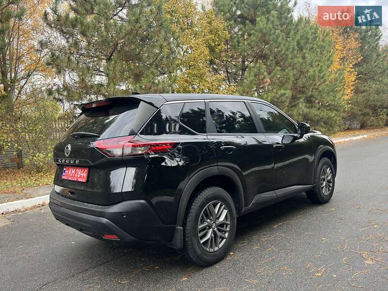Внедорожник / Кроссовер Nissan Rogue 2021 в Днепре