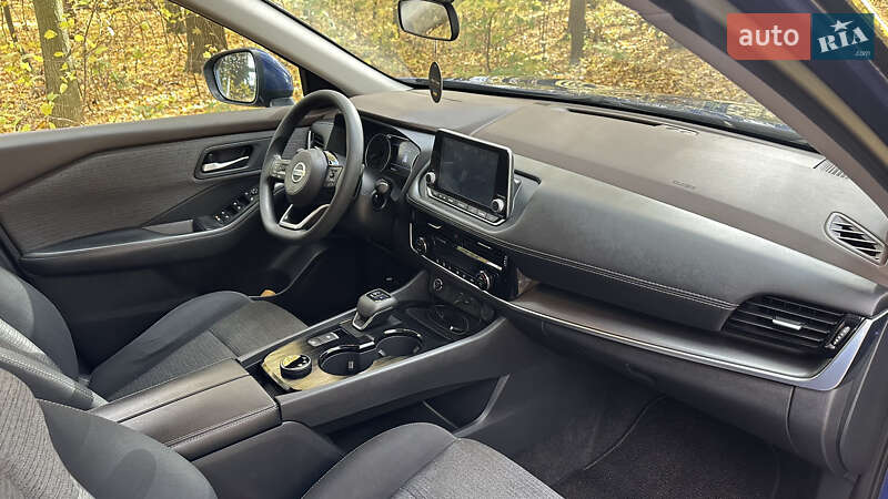 Внедорожник / Кроссовер Nissan Rogue 2021 в Виннице