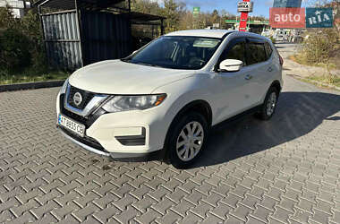 Внедорожник / Кроссовер Nissan Rogue 2017 в Тернополе
