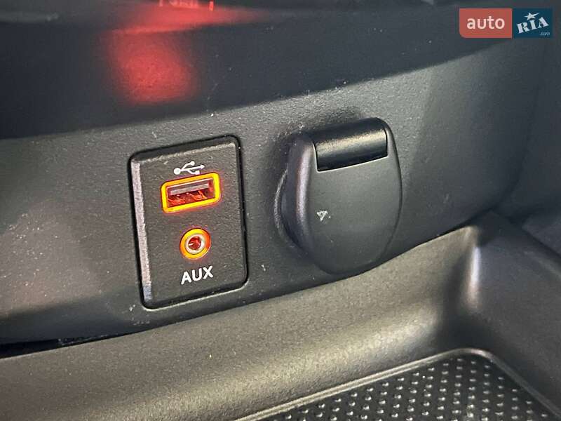 Внедорожник / Кроссовер Nissan Rogue 2017 в Одессе фото 15 Внедорожник / Кроссовер Nissan Rogue 2017 в Одессе