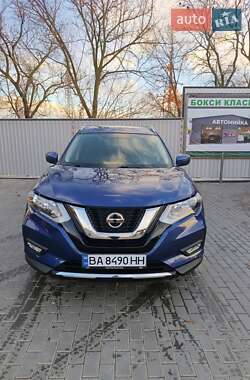 Позашляховик / Кросовер Nissan Rogue 2018 в Олександрії