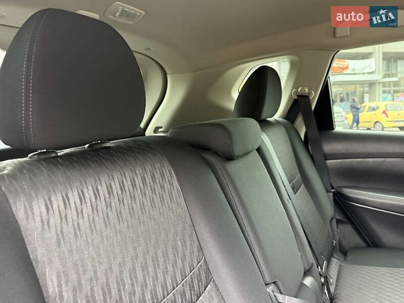 Внедорожник / Кроссовер Nissan Rogue 2017 в Ровно фото 42 Внедорожник / Кроссовер Nissan Rogue 2017 в Ровно