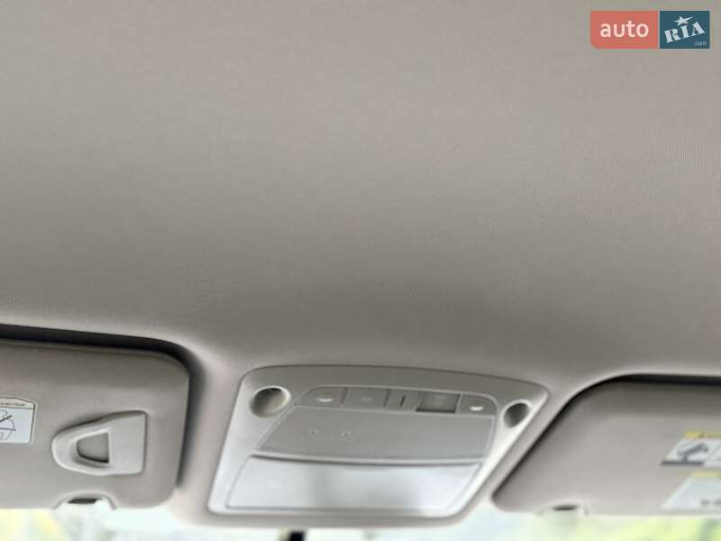 Внедорожник / Кроссовер Nissan Rogue 2017 в Ровно фото 68 Внедорожник / Кроссовер Nissan Rogue 2017 в Ровно