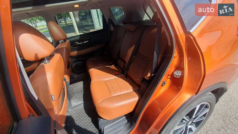 Внедорожник / Кроссовер Nissan Rogue 2018 в Кременчуге фото 8 Внедорожник / Кроссовер Nissan Rogue 2018 в Кременчуге