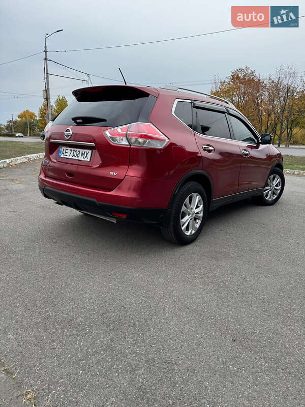 Внедорожник / Кроссовер Nissan Rogue 2014 в Остер