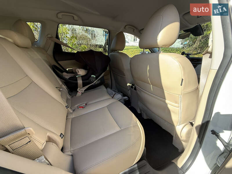 Внедорожник / Кроссовер Nissan Rogue 2019 в Корсуне-Шевченковском