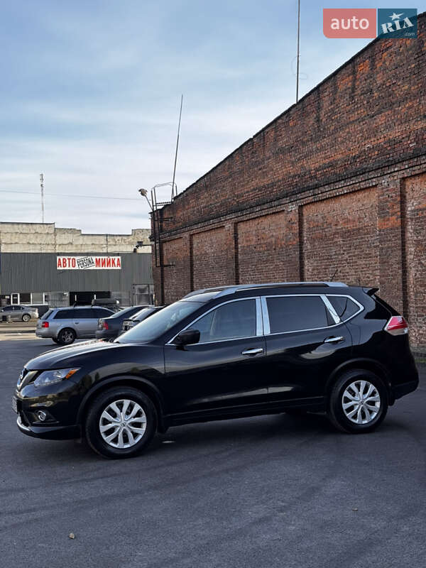 Позашляховик / Кросовер Nissan Rogue 2016 в Чернігові фото 4 Позашляховик / Кросовер Nissan Rogue 2016 в Чернігові