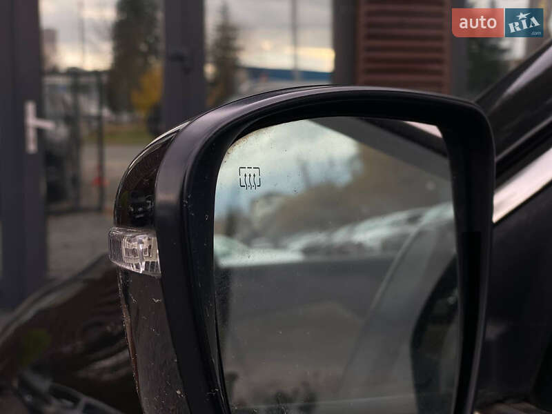 Внедорожник / Кроссовер Nissan Rogue 2017 в Львове фото 19 Внедорожник / Кроссовер Nissan Rogue 2017 в Львове