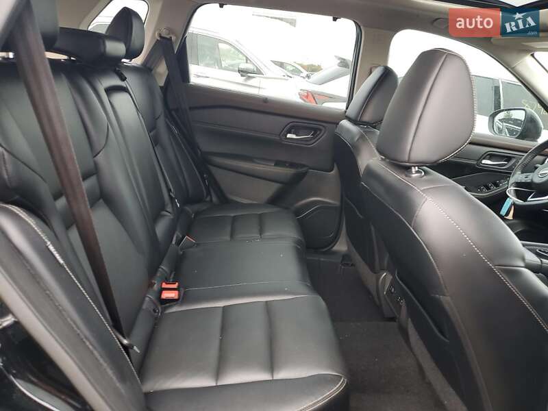 Внедорожник / Кроссовер Nissan Rogue 2022 в Львове