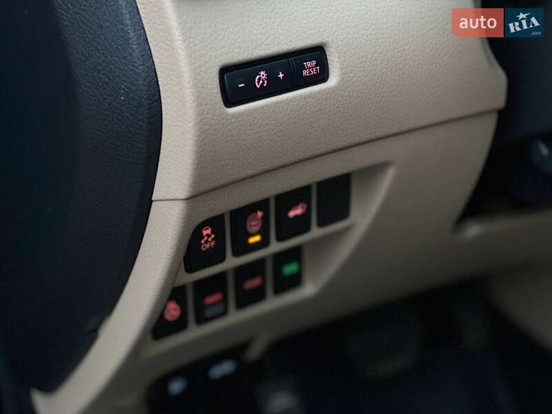 Внедорожник / Кроссовер Nissan Rogue 2017 в Львове фото 23 Внедорожник / Кроссовер Nissan Rogue 2017 в Львове