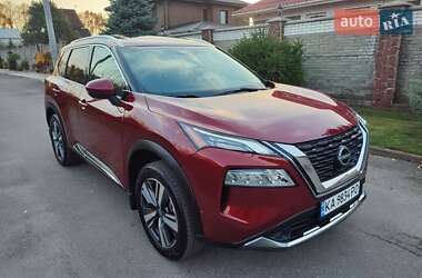 Позашляховик / Кросовер Nissan Rogue 2023 в Києві