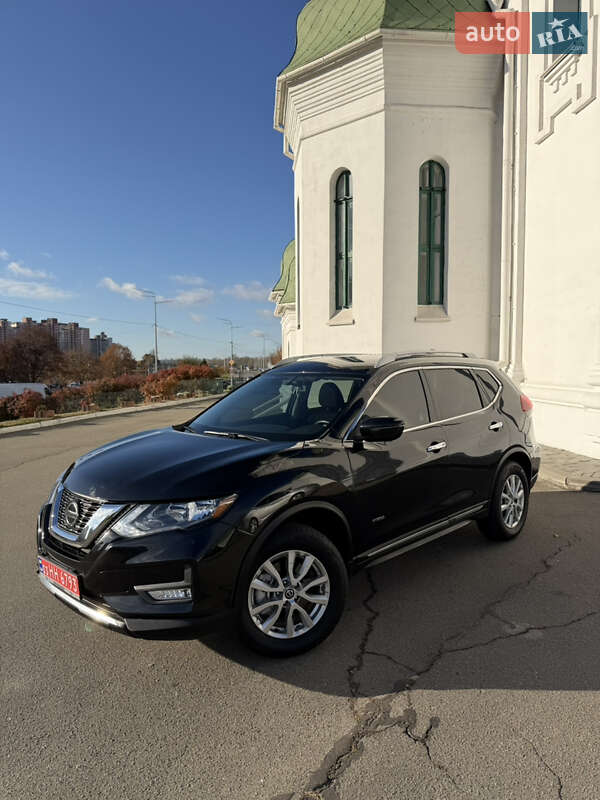 Внедорожник / Кроссовер Nissan Rogue 2018 в Киеве