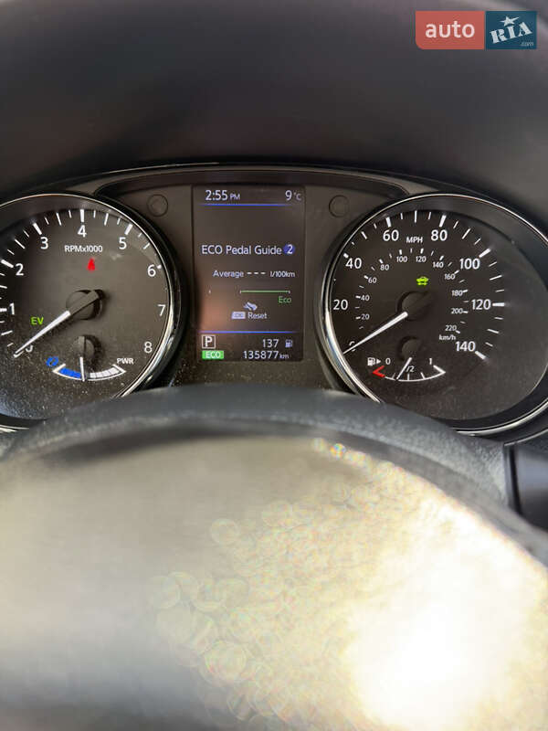 Внедорожник / Кроссовер Nissan Rogue 2018 в Киеве