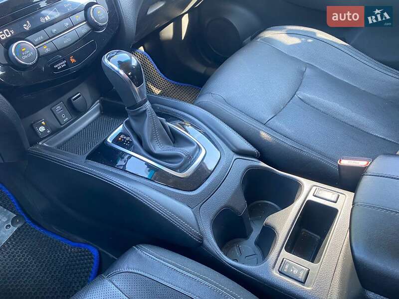 Внедорожник / Кроссовер Nissan Rogue 2017 в Киеве фото 19 Внедорожник / Кроссовер Nissan Rogue 2017 в Киеве
