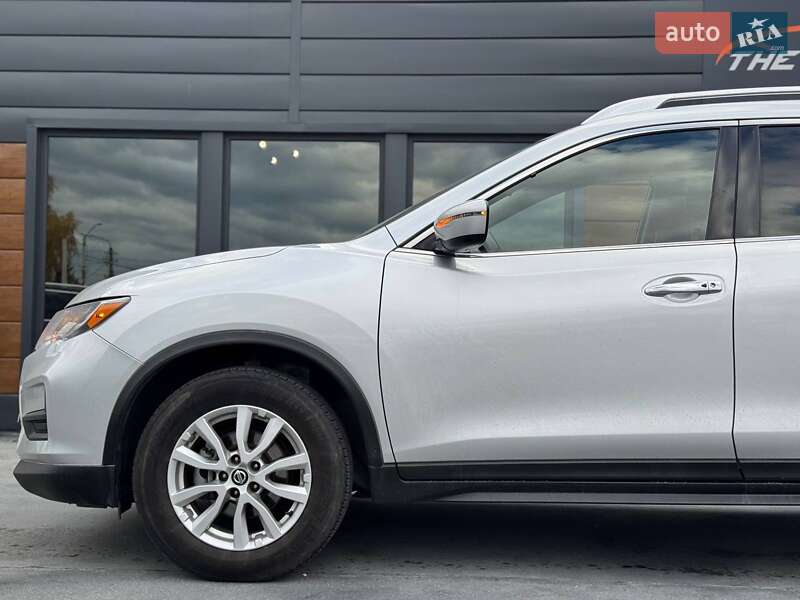 Внедорожник / Кроссовер Nissan Rogue 2018 в Ровно фото 3 Внедорожник / Кроссовер Nissan Rogue 2018 в Ровно