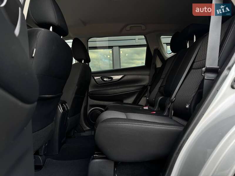 Внедорожник / Кроссовер Nissan Rogue 2018 в Ровно фото 33 Внедорожник / Кроссовер Nissan Rogue 2018 в Ровно