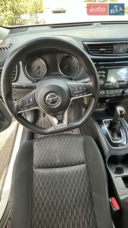 Внедорожник / Кроссовер Nissan Rogue 2017 в Киеве фото 6 Внедорожник / Кроссовер Nissan Rogue 2017 в Киеве