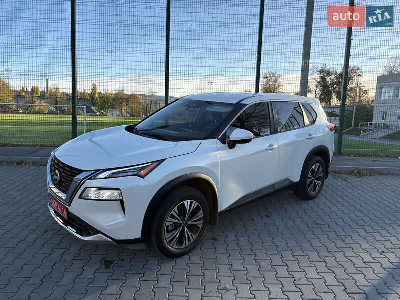 Внедорожник / Кроссовер Nissan Rogue 2022 в Каменском