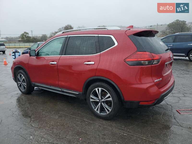 Внедорожник / Кроссовер Nissan Rogue 2017 в Львове