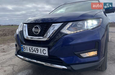 Позашляховик / Кросовер Nissan Rogue 2018 в Полтаві