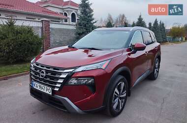Внедорожник / Кроссовер Nissan Rogue 2024 в Киеве
