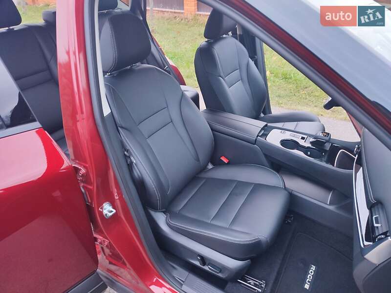 Внедорожник / Кроссовер Nissan Rogue 2024 в Киеве фото 39 Внедорожник / Кроссовер Nissan Rogue 2024 в Киеве