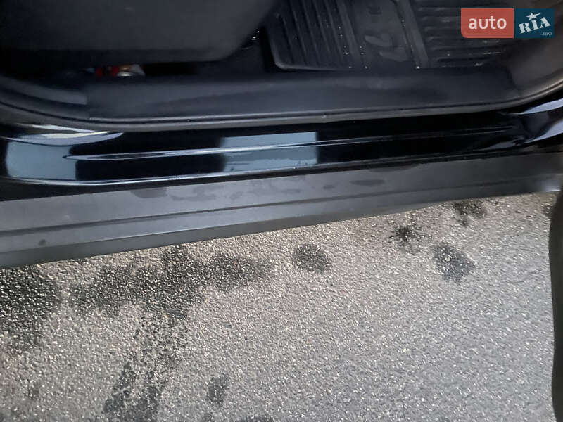 Внедорожник / Кроссовер Nissan Rogue 2016 в Киеве фото 17 Внедорожник / Кроссовер Nissan Rogue 2016 в Киеве