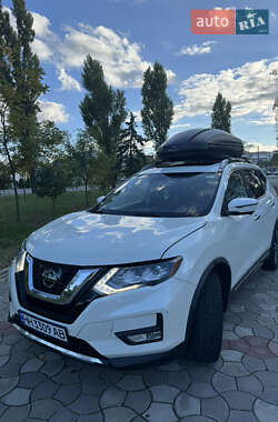 Позашляховик / Кросовер Nissan Rogue 2018 в Одесі
