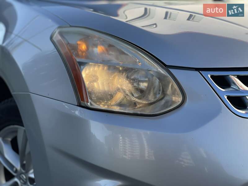 Внедорожник / Кроссовер Nissan Rogue 2013 в Днепре