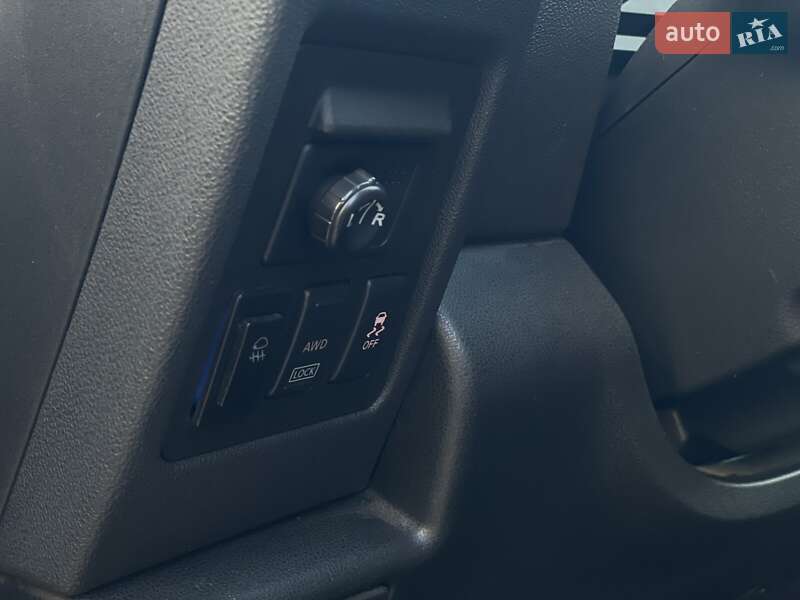 Внедорожник / Кроссовер Nissan Rogue 2013 в Днепре