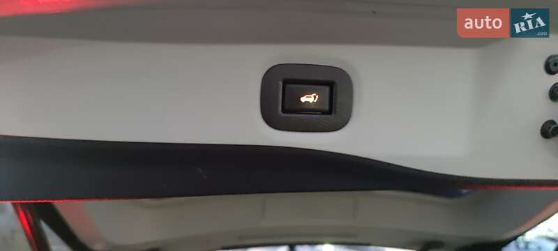 Внедорожник / Кроссовер Nissan Rogue 2017 в Харькове фото 5 Внедорожник / Кроссовер Nissan Rogue 2017 в Харькове