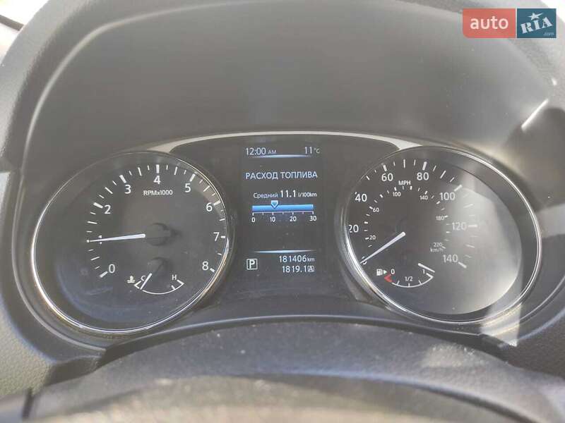 Внедорожник / Кроссовер Nissan Rogue 2016 в Жашкове фото 7 Внедорожник / Кроссовер Nissan Rogue 2016 в Жашкове