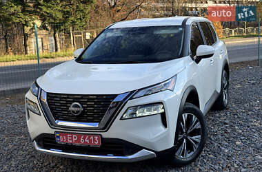 Позашляховик / Кросовер Nissan Rogue 2023 в Трускавці