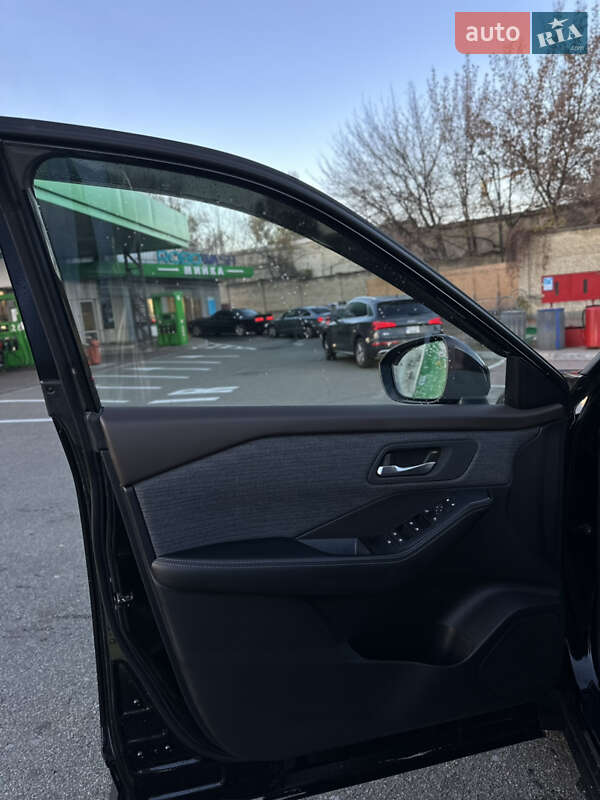 Внедорожник / Кроссовер Nissan Rogue 2023 в Киеве фото 17 Внедорожник / Кроссовер Nissan Rogue 2023 в Киеве