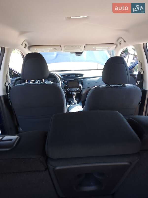 Внедорожник / Кроссовер Nissan Rogue 2018 в Марганце фото 17 Внедорожник / Кроссовер Nissan Rogue 2018 в Марганце