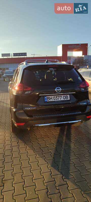 Позашляховик / Кросовер Nissan Rogue 2017 в Ізмаїлі