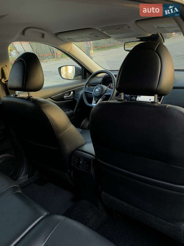 Внедорожник / Кроссовер Nissan Rogue 2017 в Харькове фото 12 Внедорожник / Кроссовер Nissan Rogue 2017 в Харькове