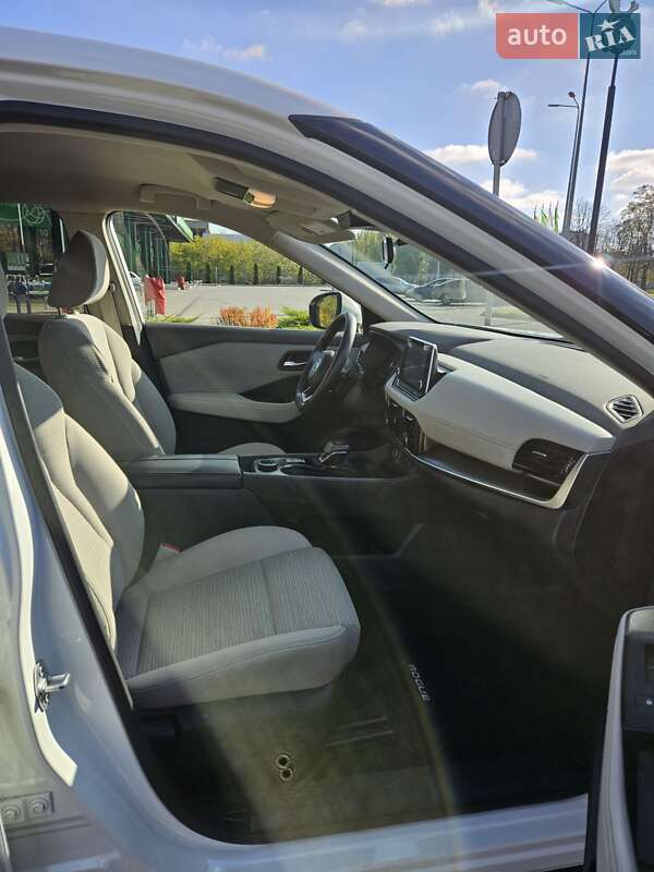 Внедорожник / Кроссовер Nissan Rogue 2021 в Кременчуге фото 12 Внедорожник / Кроссовер Nissan Rogue 2021 в Кременчуге