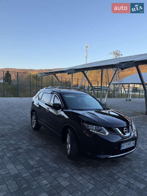 Внедорожник / Кроссовер Nissan Rogue 2015 в Львове