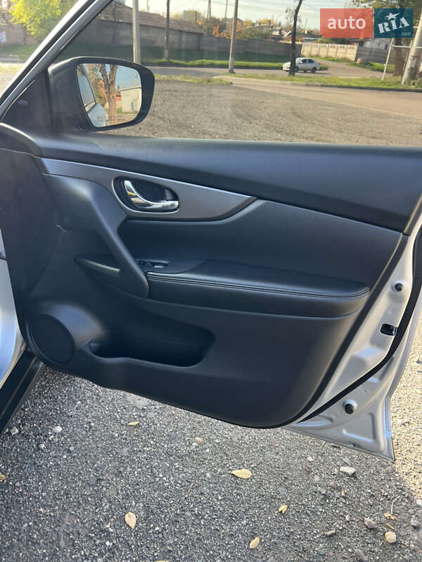 Внедорожник / Кроссовер Nissan Rogue 2015 в Кривом Роге фото 37 Внедорожник / Кроссовер Nissan Rogue 2015 в Кривом Роге