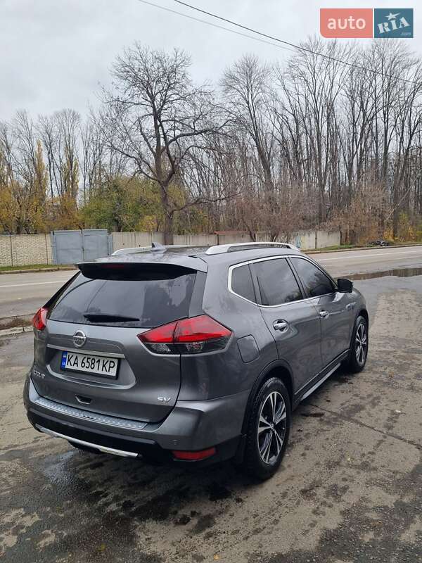 Внедорожник / Кроссовер Nissan Rogue 2018 в Харькове