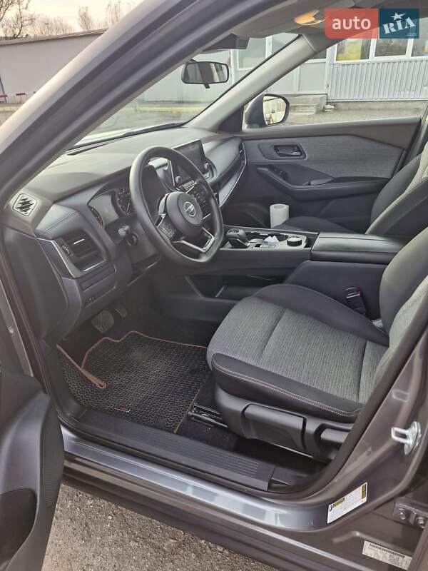 Внедорожник / Кроссовер Nissan Rogue 2021 в Киеве фото 13 Внедорожник / Кроссовер Nissan Rogue 2021 в Киеве