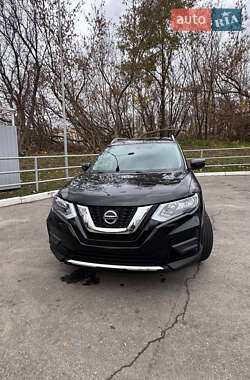Позашляховик / Кросовер Nissan Rogue 2018 в Харкові
