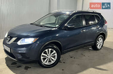 Внедорожник / Кроссовер Nissan Rogue 2015 в Ровно
