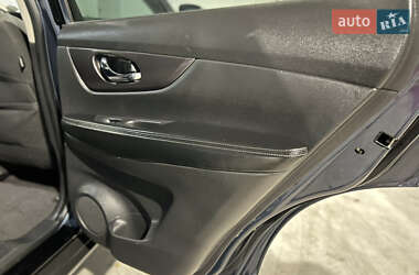 Позашляховик / Кросовер Nissan Rogue 2015 в Рівному